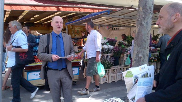 Denis Baupin sur le marché Brune